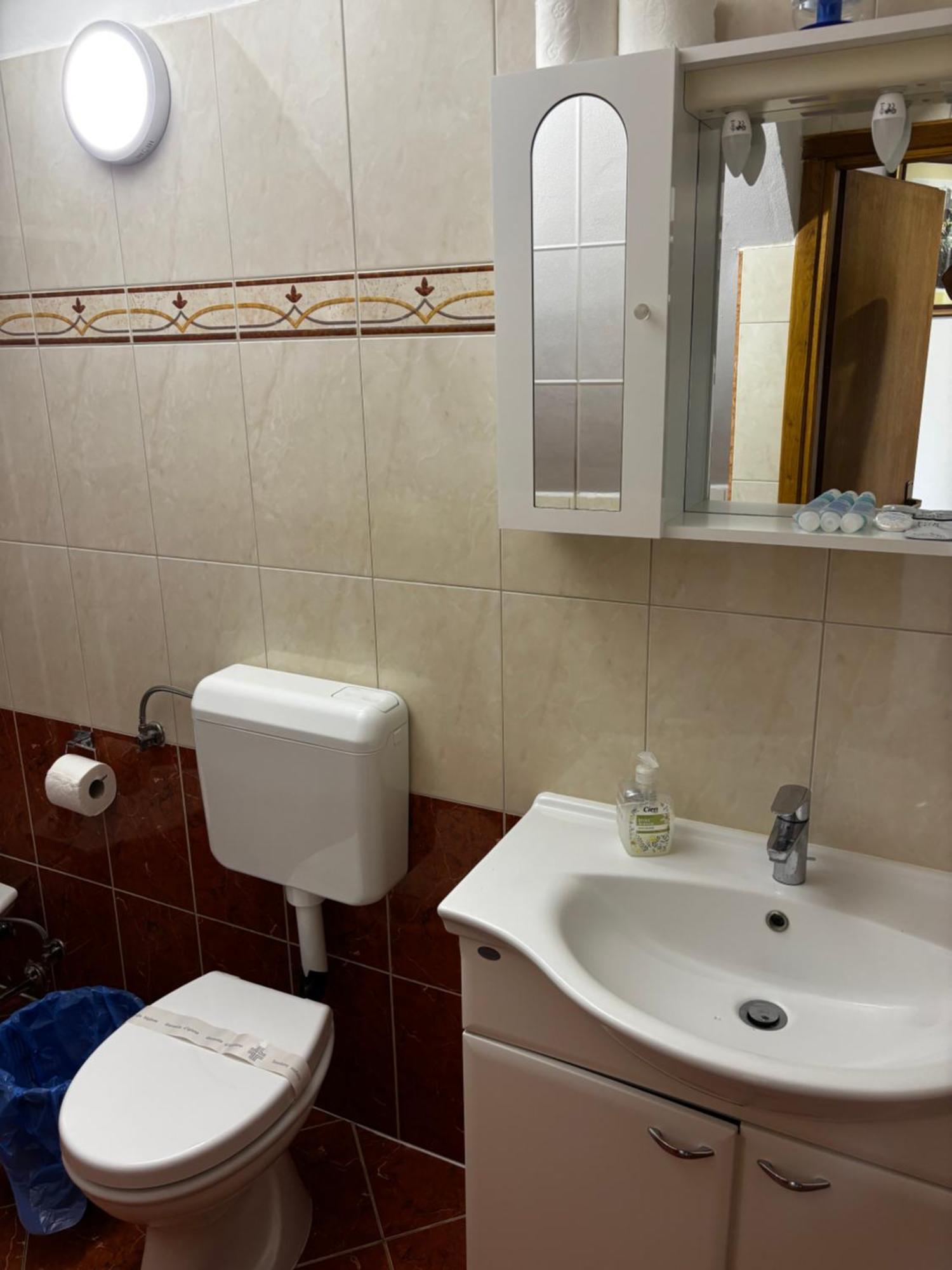 Apartmani Rozi Umag Exteriör bild