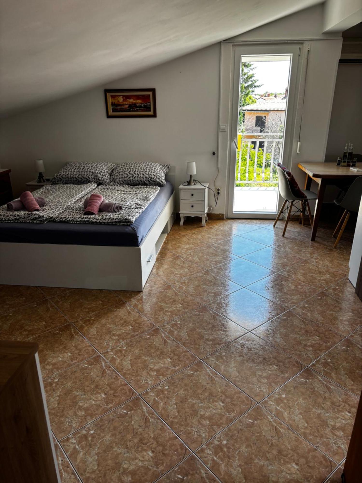 Apartmani Rozi Umag Exteriör bild